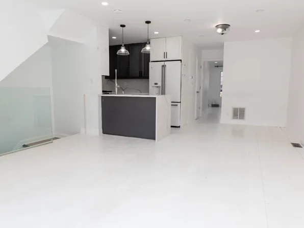 427 Pulaski Street image 25 of 34