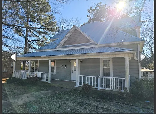 228 Charlotte Ave #B Photo 1