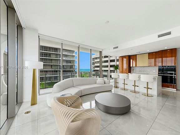 3rd image of 2678 Tigertail Ave #1110