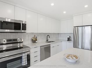 60 Southport St #304, Toronto, ON M6S 3N4