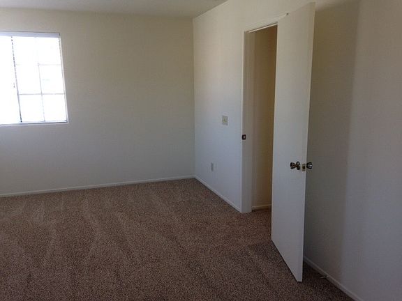 4th image of 39155 Mimosa Dr