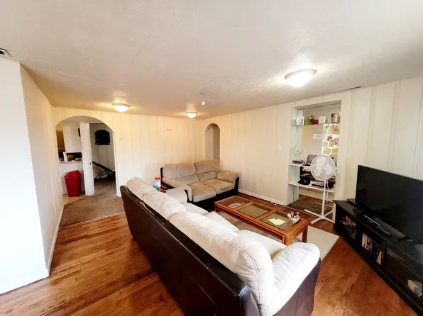 4570 Arapahoe Ave, Boulder, CO 80303