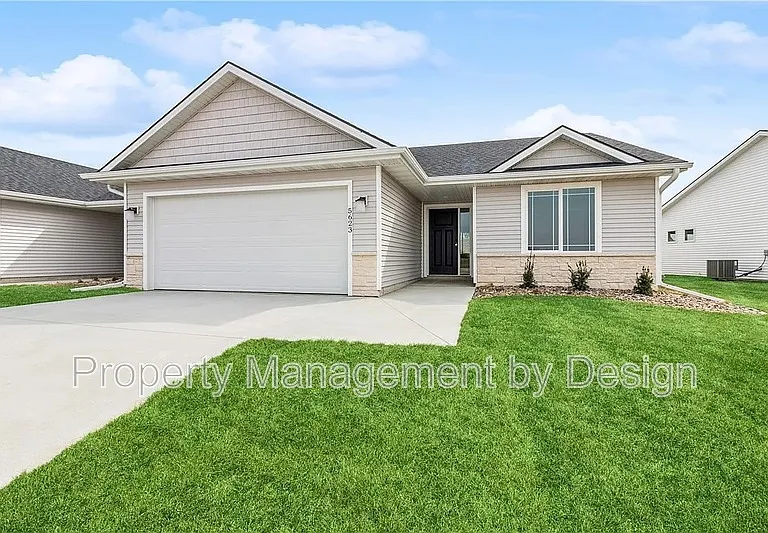 8951 Calpurnia Dr — Photo 2