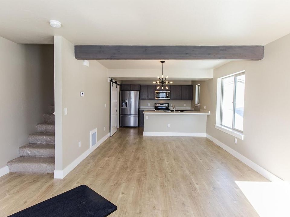 2nd image of 4870 A Giada Dr