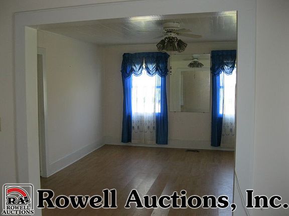 3rd image of 252 N Langford St