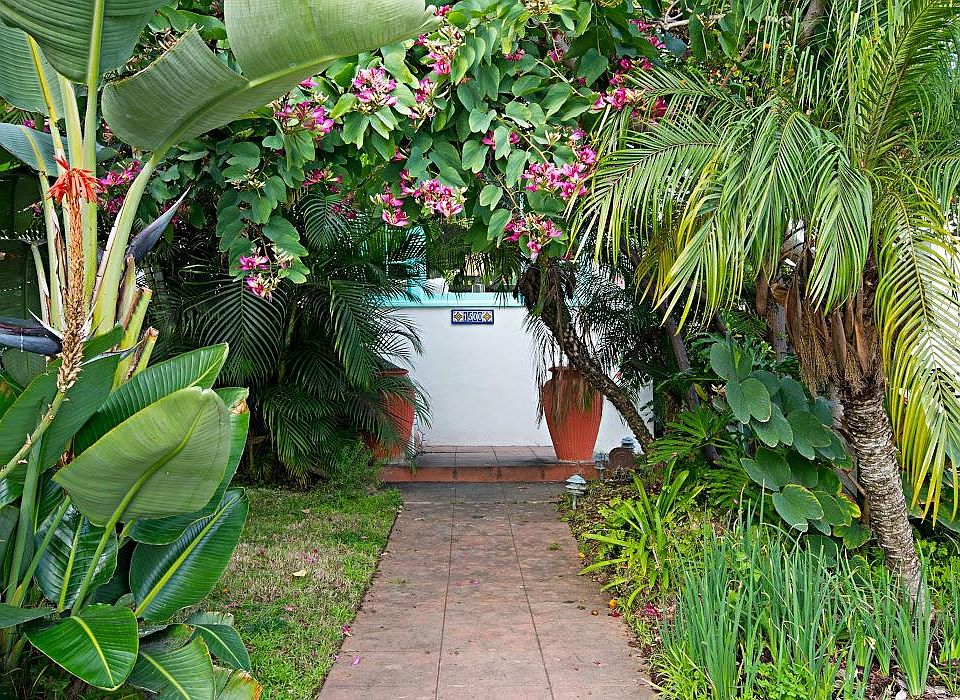 Front walkway.
