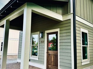 109 King St, Brevard, NC 28712