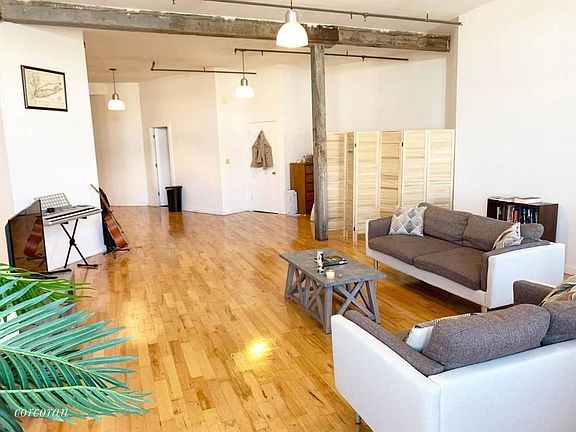 5th image of 467 Troutman St APT 4F