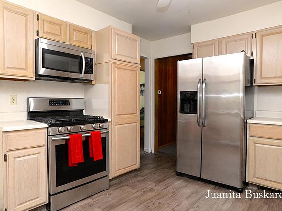 4th image of 2473 Bristolwood Dr NW