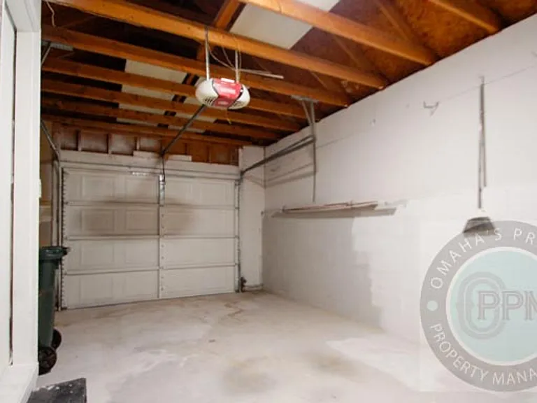 7106 S 145th St — Photo 34