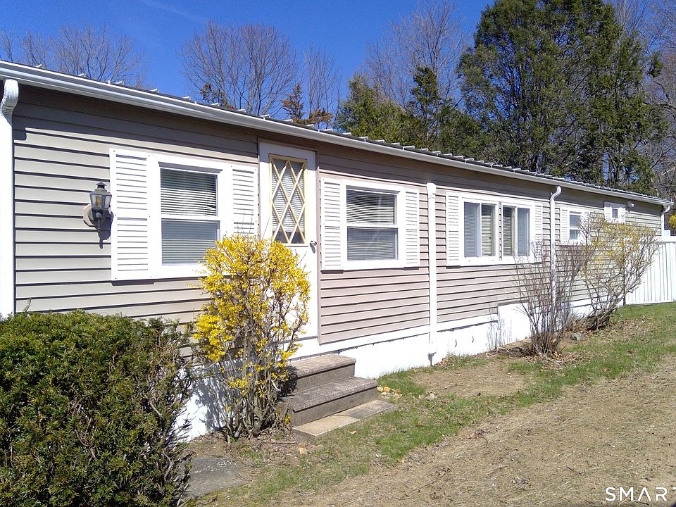 1st image of 21 Hillpond Drive
