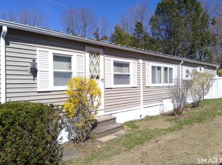 21 Hillpond Drive, Mansfield, CT 06268