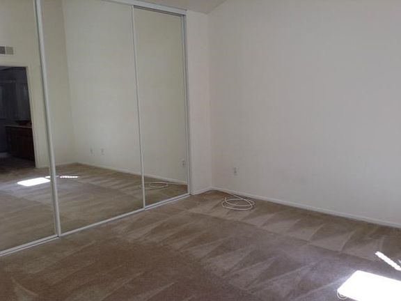 3rd image of 1160 S Crofter Dr