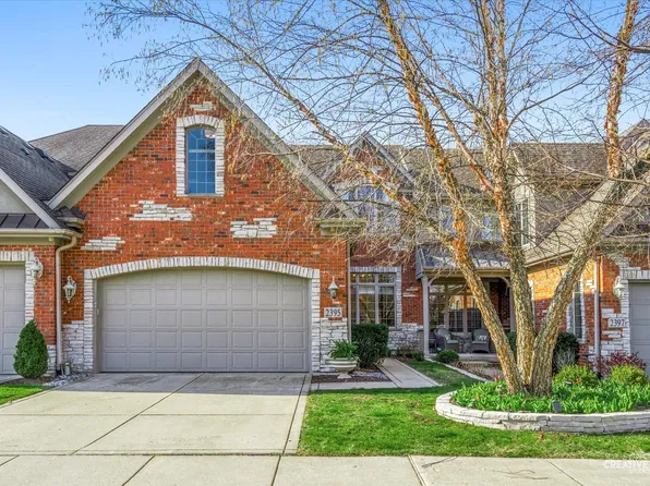 2395 Durand Dr, Downers Grove, IL 60516