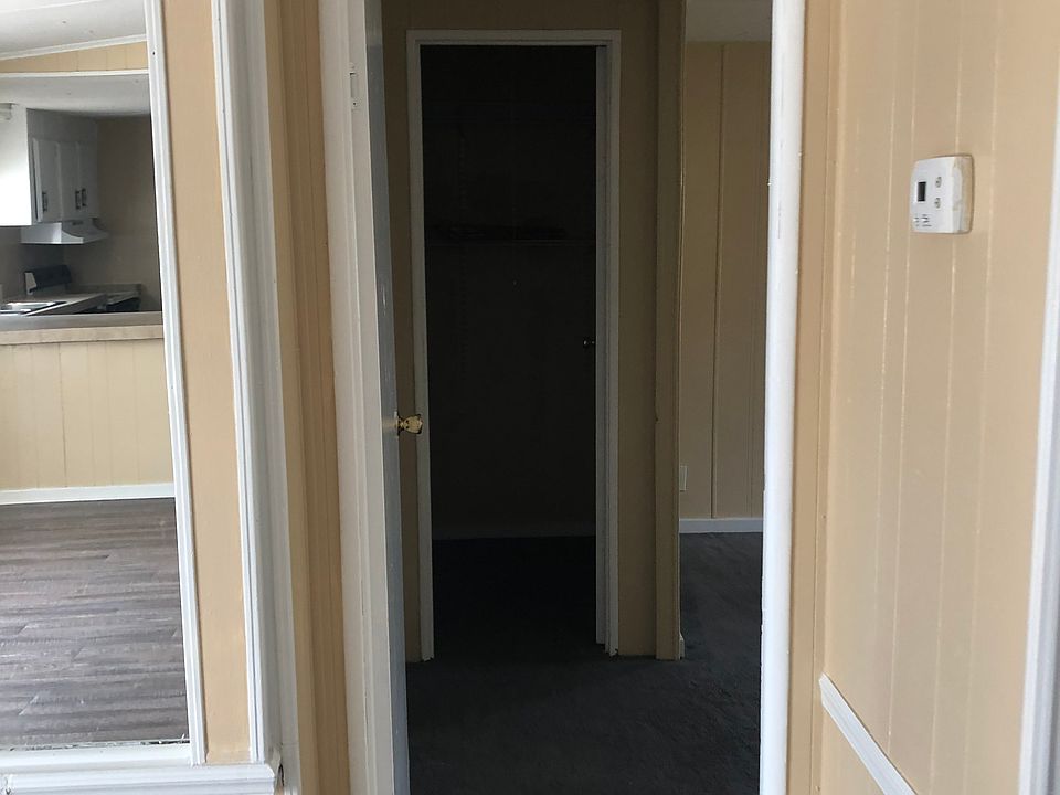1st image of 4601 Dunkeld Ave