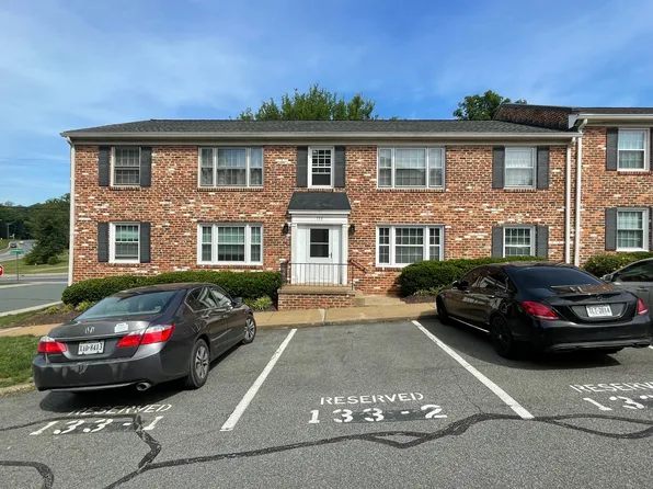 133 Hessian Hills Cir APT 1, Charlottesville, VA 22901