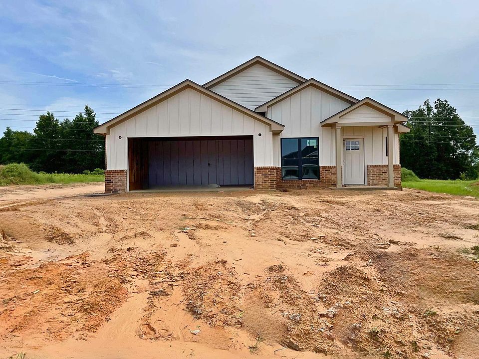 17426 Crossing Cir, Lindale, TX 75771 | MLS #24008023 | Zillow