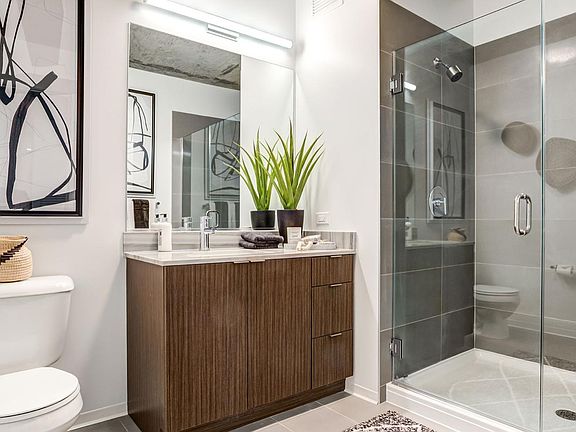 4th image of 2109 S Wabash Ave #1102