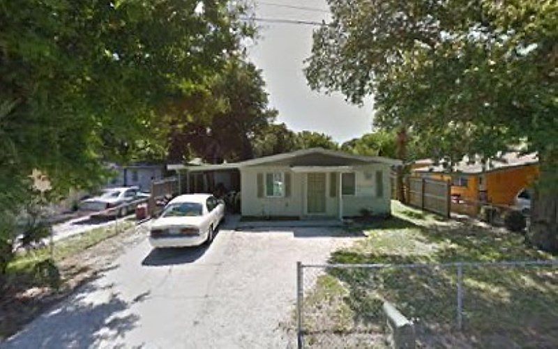 1st image of 2814 Goodrich Ave