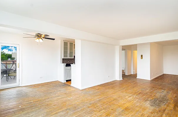 Sold by Century 21 Metropolitan | media 17