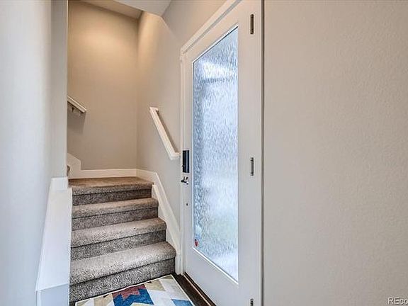 3rd image of 5638 W 10th Pl