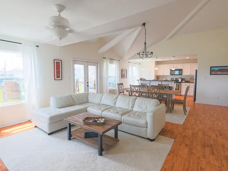 4106 Temprano Dr — Photo 25