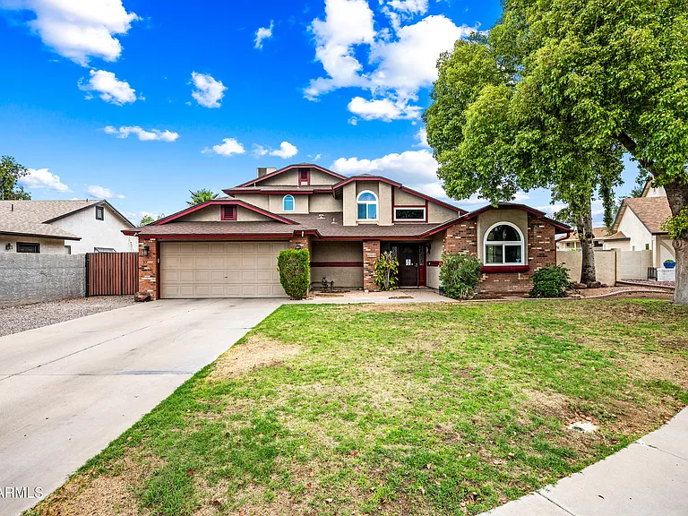 610 N Rosemont Cir — Photo 13