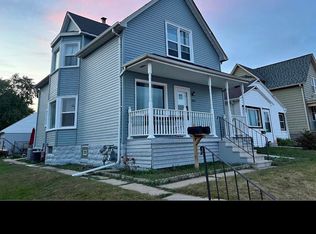 2912 S Chicago Ave, South Milwaukee, WI 53172