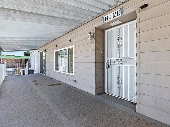 5th image of 2706 W Ashlan Ave Space 236