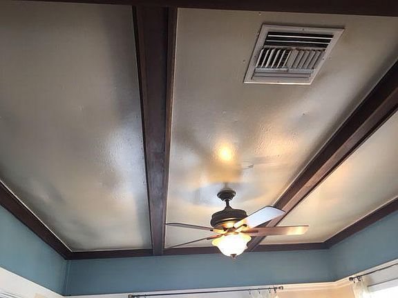 4th image of 1029 S 5th Ave