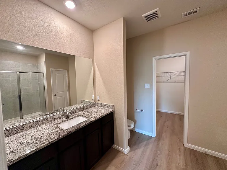 314 Foster Ln — Photo 8