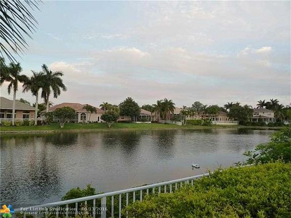 3rd image of 5085 NW 57th Way