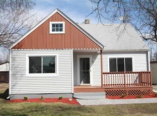 940 Anna Ave, Loves Park, IL 61111