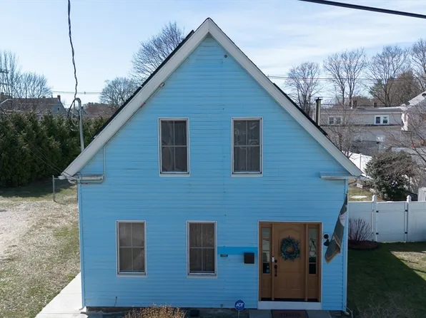 13 Charlton St, Oxford, MA 01540