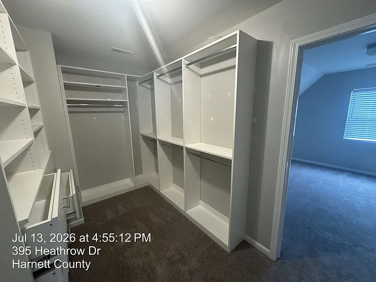 395 Heathrow Dr — Photo 31