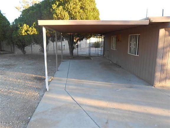 3rd image of 651 W Calle Sevilla