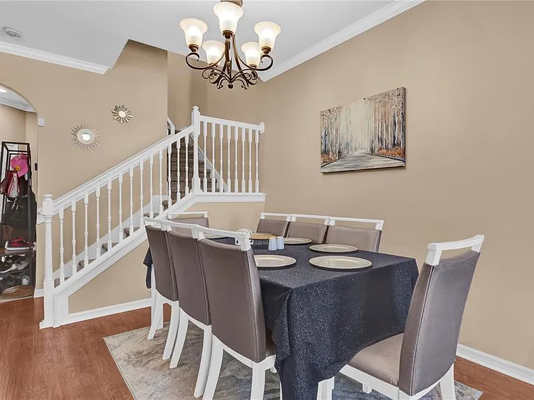5150 Fiorella Ln — Photo 3