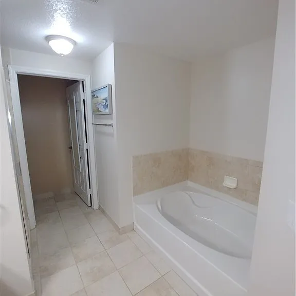 20140 Estero Gardens Cir #204 — Photo 11