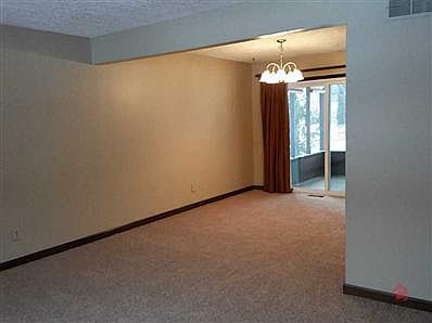 2nd image of 4236 Southgate Dr