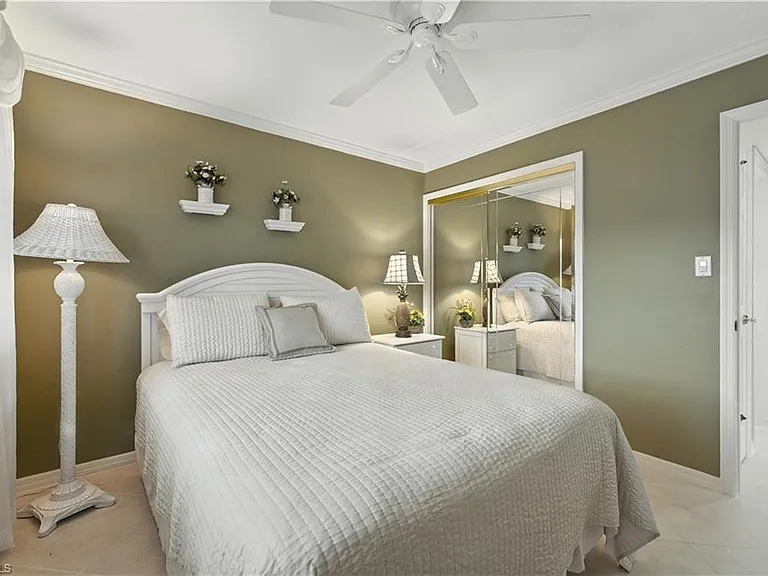 26000 Hickory Blvd #204 — Photo 8