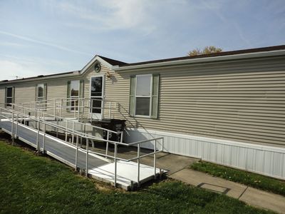 8608 Chanel Ct, Newport, MI, 48166