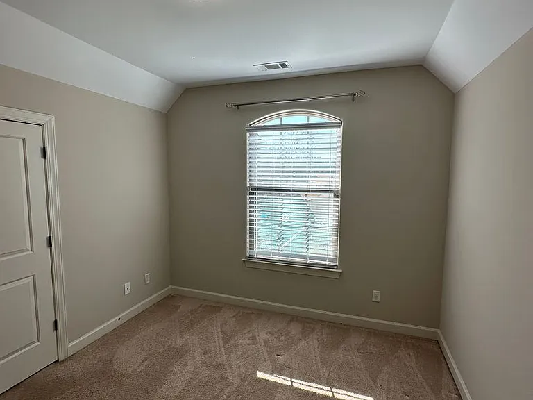 7294 Old South Dr — Photo 26