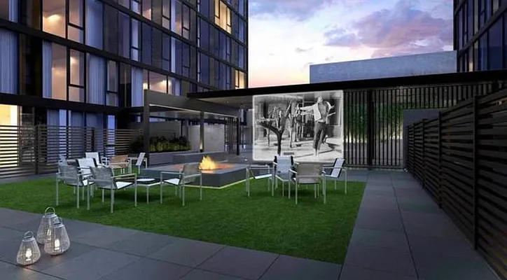 Rented by Compass | media 53