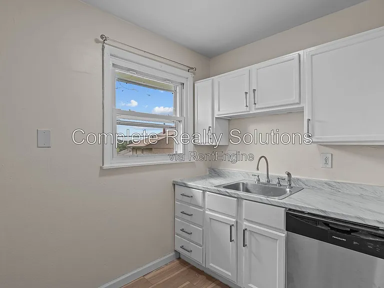 5661 Bermuda Dr — Photo 15