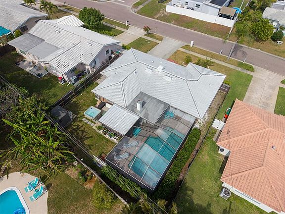 3rd image of 5676 Williams Blvd