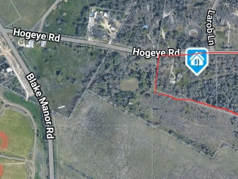 18901 Hog Eye Rd — Photo 10
