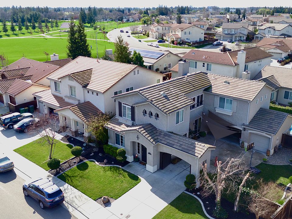 1st image of 2423 Autumn Oak Pl