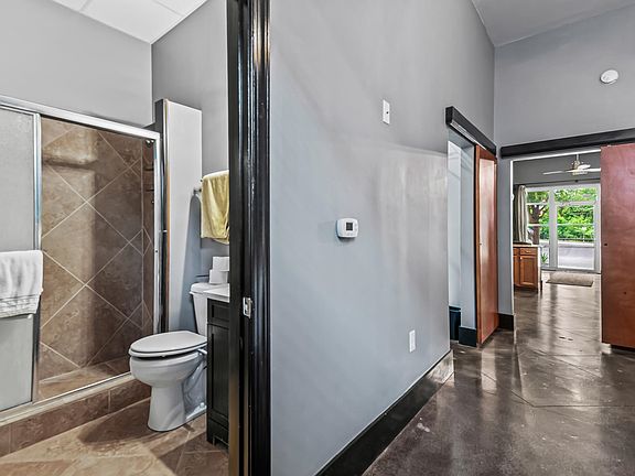 5th image of 415 Saint Francis St Unit 115