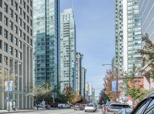 1288 Georgia St W PENTHOUSE 2, Vancouver, BC V6E4R3