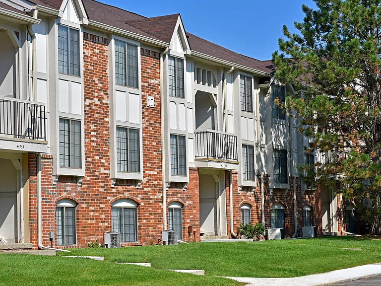 The Springs Apartment Homes — Photo 48